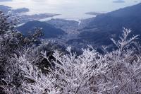 冬の山頂から眺める阿賀・広地区