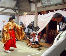 礒神社の神楽