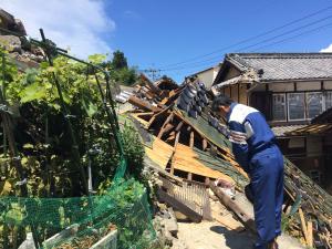 蒲刈・田戸の被災現場で黙とう，現場確認