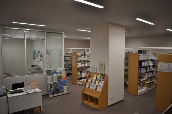 議会図書室