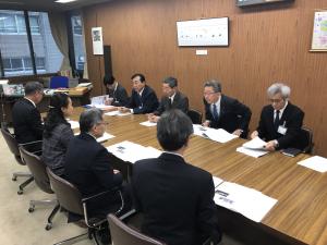 広島県教育委員会の　平川　理恵　教育長