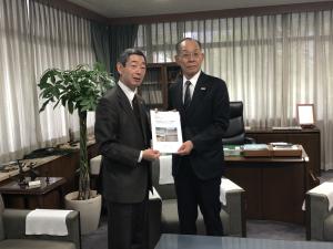 広島県の　田邉　昌彦　副知事，山田　仁　副知事