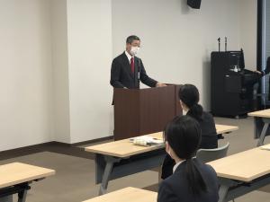 新規採用職員への訓示