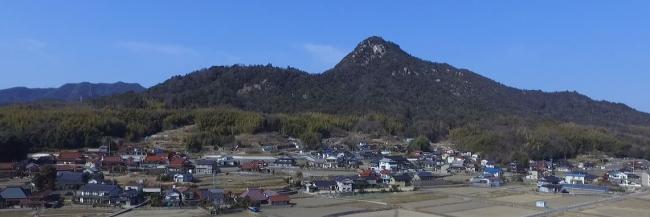 岩山