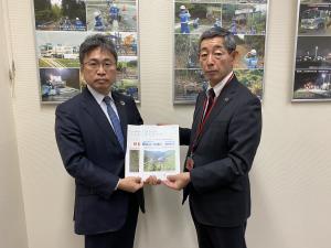 国土交通省水管理・国土保全局の 井上智夫 局長への 砂防・河川整備促進に関する要望活動