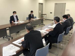 幹線道路期成同盟会会長として 国土交通省中国地方整備局道路部の 伊藤高 部長ほかへの 令和５年度道路関係予算に関する要望活動02