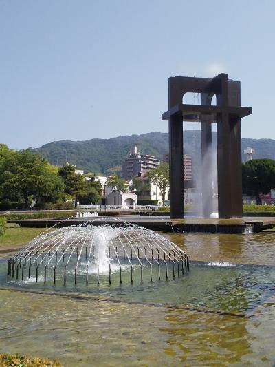 人を表現する湧水噴水