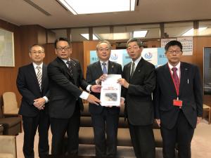 国土交通省の 吉岡幹夫 技監への要望活動01
