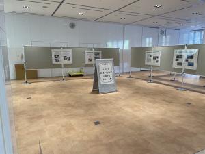 原爆ポスター展　写真①