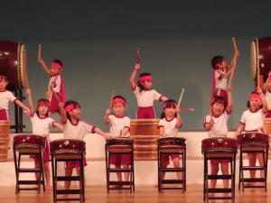 認定こども園かがやき（年長児）和太鼓演奏