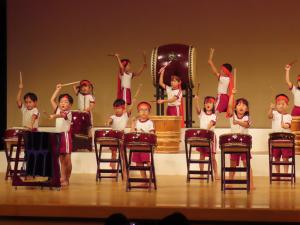 認定こども園かがやき（年長児）和太鼓演奏