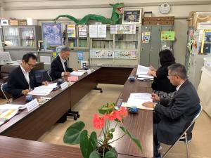 白岳　校長室