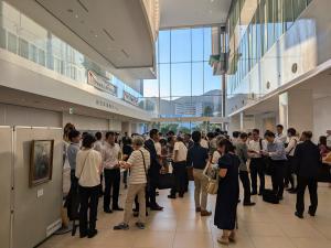 会場前の様子