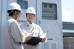 「電機技術」職員画像