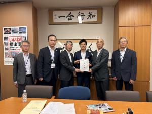 小林史明 衆議院議員