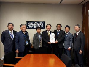 都内で 森本真治 参議院議員への 同要望活動