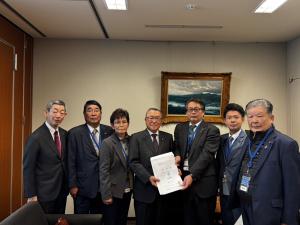 都内で 宮沢洋一 参議院議員への 同要望活動