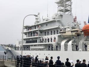 出港見送り