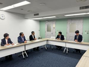 外務省国際協力局審議官2