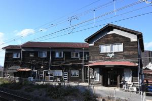 建物外観（南南東から）