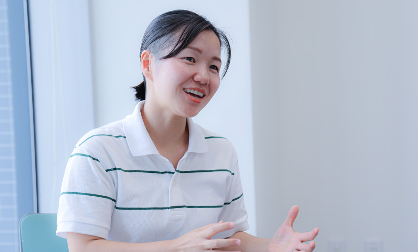 インタビューの写真