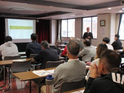 東川先生講義写真１