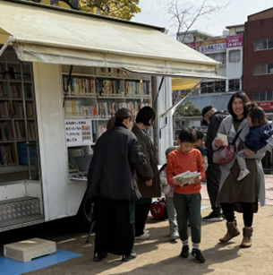 自動車図書館２