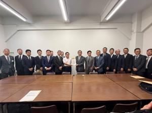 山川主計官