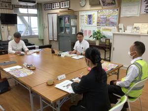 昭和西　校長室