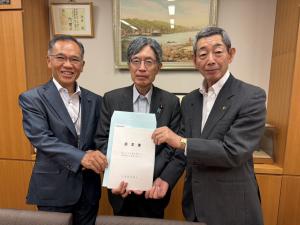 中国国道協会理事として 寺田稔 衆議院議員への 令和9年度道路関係予算に関する要望