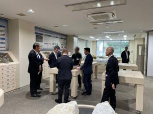 比和自然科学博物館・地学分館の見学