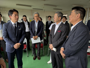 防衛大臣１