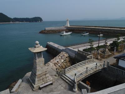 千砂子波止と高燈籠